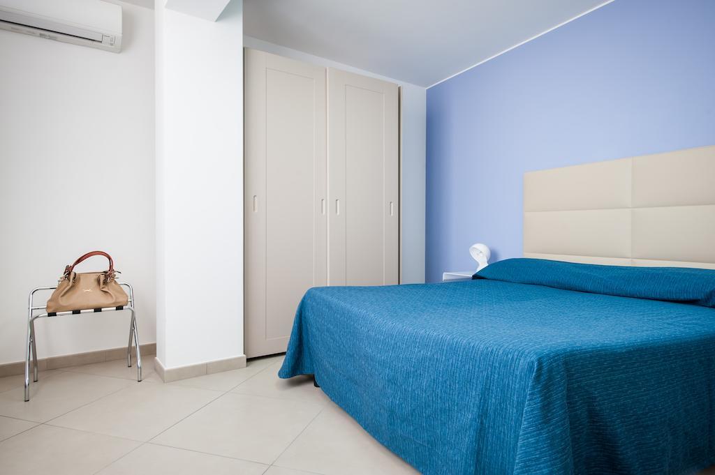 Finestre D'Occidente Aparthotel Trapani Kamer foto